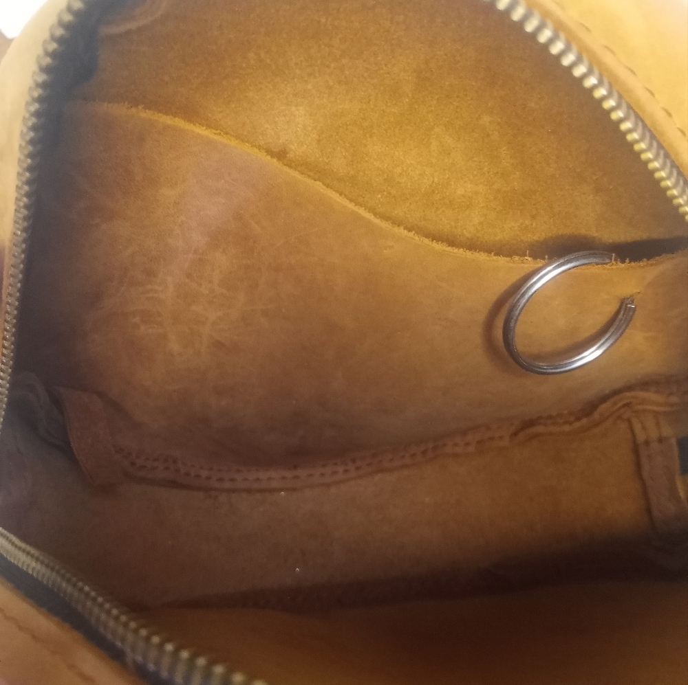 Portland Leather Company Almost Perfect Circle Suede Leather Crossbody Dakota 9” - Picture 10 of 12